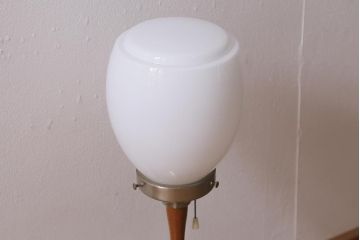 ヴィンテージ照明　レトロモダンな雪洞風スタンドライト(フロアスタンド、置き型照明、ビンテージ)(R-041260)