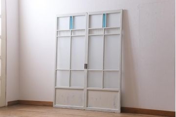 アンティーク建具　ペイント　色ガラス　爽やかな色合いが魅力的なガラス戸2枚セット(引き戸、建具)(R-041264)