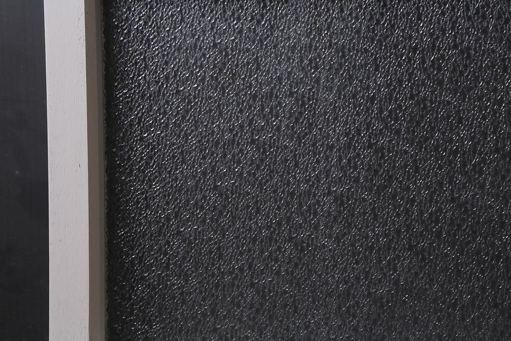 ヴィンテージ建具　レトロ　ダイヤガラス・すりガラス　清潔感漂うホワイトペイントのガラス戸2枚セット　(R-041266)