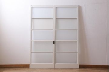 ヴィンテージ建具　レトロ　ダイヤガラス・すりガラス　清潔感漂うホワイトペイントのガラス戸2枚セット　(R-041266)