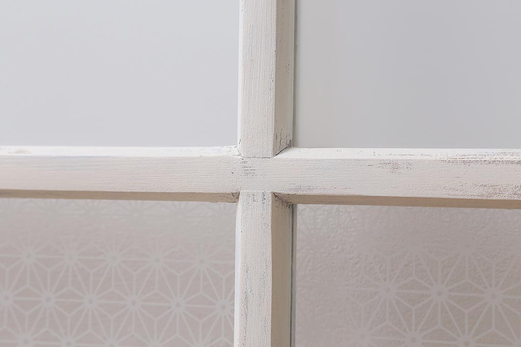 アンティーク建具　和製アンティーク　当店オリジナルガラス　麻の葉・すりガラス　シャビーなペイントが魅力的なガラス戸2枚セット　(R-041270)