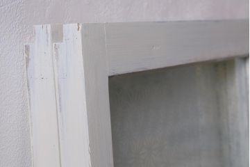 アンティーク建具　和製アンティーク　当店オリジナルガラス　麻の葉・すりガラス　シャビーなペイントが魅力的なガラス戸2枚セット　(R-041270)