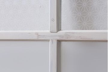 アンティーク建具　和製アンティーク　当店オリジナルガラス　麻の葉・すりガラス　シャビーなペイントが魅力的なガラス戸2枚セット　(R-041270)