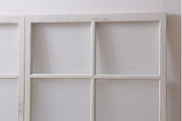 アンティーク建具　和製アンティーク　当店オリジナルガラス　麻の葉・すりガラス　シャビーなペイントが魅力的なガラス戸2枚セット(引き戸、建具)(R-041270)
