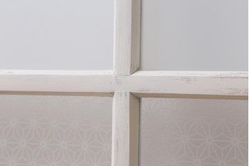 アンティーク建具　和製アンティーク　当店オリジナルガラス　麻の葉・すりガラス　シャビーなペイントが魅力的なガラス戸2枚セット(引き戸、建具)(R-041270)