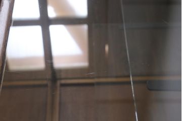 アンティーク家具　イギリスアンティーク　洗練された佇まいが魅力のガラスケース(ショーケース、陳列棚、飾り棚)(R-041273)