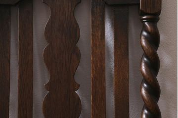 アンティーク家具　イギリス　オーク材　ジャコビアン様式　優美なデザインが魅力のダイニングチェア(椅子、ハイバックチェア)(R-041278)