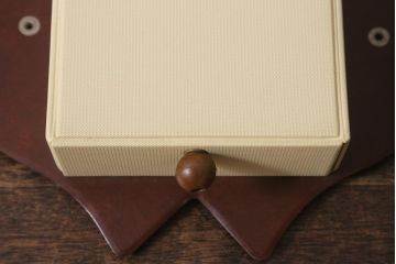 レトロ雑貨　狸(たぬき・タヌキ)　壁掛けペンホルダー(小物入れ)(R-041286)