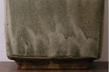 人間国宝　濱田庄司(浜田庄司)　掛合釉扁壷(共箱)(R-041291)