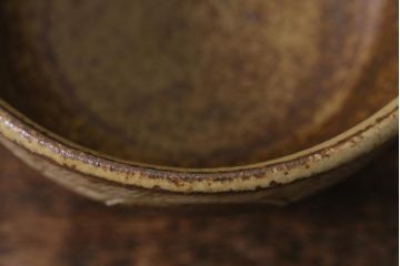 益子焼　人間国宝　島岡達三作　地釉象嵌縄文茶碗(和食器)(R-041295)