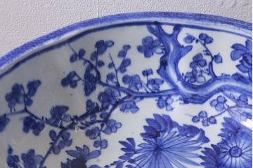 アンティーク雑貨　明治期　染付　べろ藍　草花文　特大深鉢(和食器、深皿)(R-041299)
