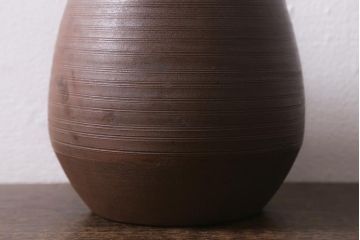 アンティーク雑貨　明治期　備前焼　輪線文　船徳利(とっくり、花瓶、花器)(R-041300)