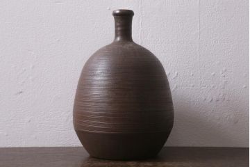 アンティーク雑貨　明治期　備前焼　輪線文　船徳利(とっくり、花瓶、花器)(R-041300)
