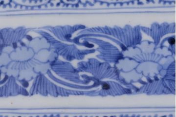 アンティーク雑貨　江戸期　古伊万里　冨貴長春　蛸唐草文長皿(和食器)(R-041306)
