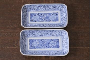 アンティーク雑貨　江戸期　古伊万里　冨貴長春　蛸唐草文長皿2枚セット(和食器)(R-041307)