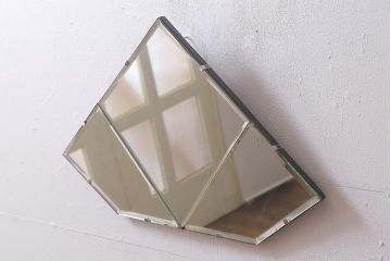 ヴィンテージ雑貨　アメリカビンテージ　空間のアクセントになるウォールミラー(壁掛け鏡)(R-041315)