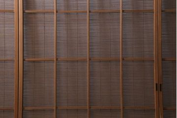 アンティーク建具　昭和中期　腰板桑材　渋みのある色味が素敵な御簾戸4枚セット(簾戸、簀戸、葭戸、夏障子、夏戸、葦戸)(R-041317)