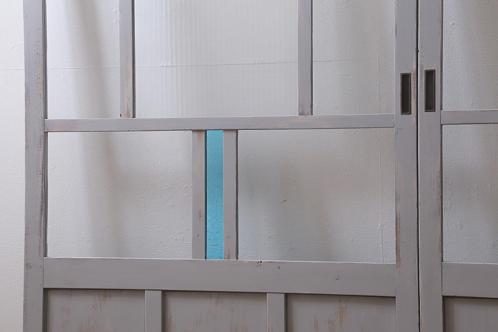 アンティーク建具　昭和初期　ペイント　色ガラス・モールガラス　色ガラスがレトロなガラス戸2枚セット(引き戸、建具)(R-041321)