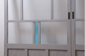 アンティーク建具　昭和初期　ペイント　色ガラス・モールガラス　色ガラスがレトロなガラス戸2枚セット(引き戸、建具)(R-041321)