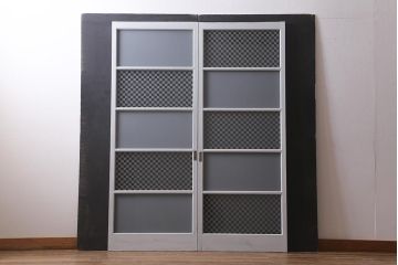 アンティーク建具　昭和初期　当店オリジナルガラス　淡い色味がおしゃれなガラス戸2枚セット(引き戸、建具)(R-041323)