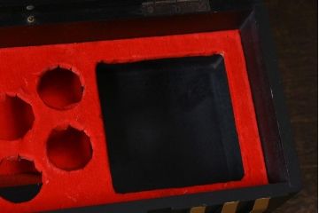 ヴィンテージ雑貨　箱付き　PASSED JGIA　アンバーガラスのデキャンタとショットグラスのセット(酒器、オルゴール、ビンテージ)(R-041336)