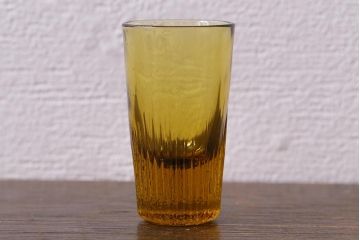 ヴィンテージ雑貨　箱付き　PASSED JGIA　アンバーガラスのデキャンタとショットグラスのセット(酒器、オルゴール、ビンテージ)(R-041336)