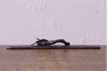 アンティーク雑貨　共箱付き　書道具　宝玉作　蝋型鋳銅　竹　文鎮(R-041339)