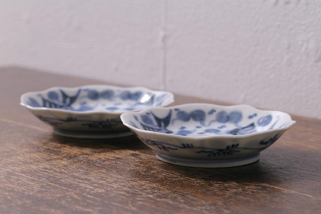 アンティーク雑貨　古民具・骨董　江戸明治期　伊万里焼　染付魚文　小皿2枚(R-041340)