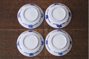 アンティーク雑貨　骨董　幕末明治　伊万里焼　五三桐文　染付小皿4枚セット(和食器)(R-041343)