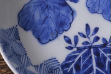 アンティーク雑貨　骨董　幕末明治　伊万里焼　五三桐文　染付小皿4枚セット(和食器)(R-041343)