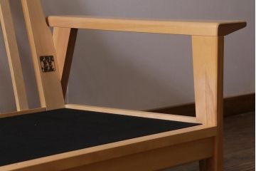 中古　美品　北海道民芸家具　洗練されたデザインが魅力的な3人掛けソファ(トリプルソファ、アームソファ)(R-041354)