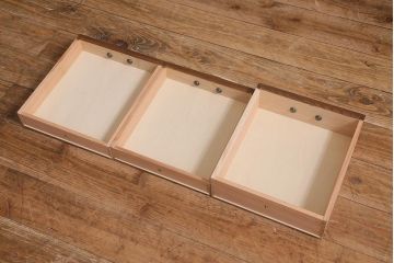 ラフジュ工房オリジナル　古金具リメイク　前板栗材　ヒノキ材　昭和レトロな小引き出し(小物収納)(R-041358)