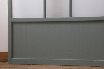 アンティーク建具　昭和中期　ペイント　当店オリジナルガラス・花菱模様　お洒落なガラス戸2枚セット(引き戸、建具)(R-041365)