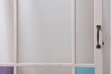 レトロ建具　ダイヤガラスと色ガラスがおしゃれなペイントドア(木製扉、開き戸、建具)(R-041368)