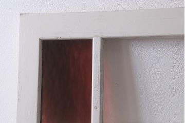 レトロ建具　ダイヤガラスと色ガラスがおしゃれなペイントドア(木製扉、開き戸、建具)(R-041368)
