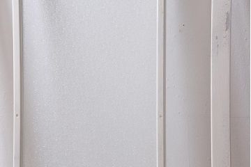 レトロ建具　ダイヤガラスと色ガラスがおしゃれなペイントドア(木製扉、開き戸、建具)(R-041368)