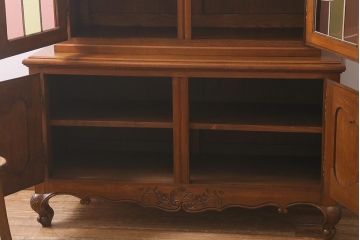 アンティーク家具　フランスアンティーク　オーク材　優雅な雰囲気漂うステンドグラスのキャビネット(飾り棚、収納棚、食器棚)(R-041372)