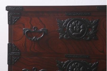 中古　伝統民芸　岩谷堂箪笥　威厳と気品が漂う衣装箪笥(整理箪笥、チェスト、引き出し)(R-041373)