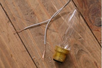 アンティーク照明　フランスアンティーク　エッチングガラスがおしゃれなウォールランプ(壁掛け照明、壁付け照明)(R-041377)