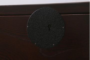 中古　国産　ケヤキ材　青木産業　趣のある和の空間を演出する衣装箪笥(チェスト、引き出し、和タンス)(R-041401)