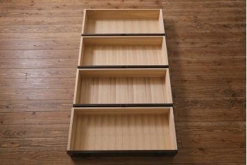 中古　国産　ケヤキ材　青木産業　趣のある和の空間を演出する階段箪笥セット(和タンス)(R-041402)