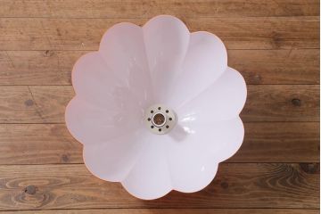 ビンテージ照明　レトロポップなデザインが愛らしいオレンジ色の吊り下げ照明(シェード、ペンダントライト、天井照明)(R-041415)