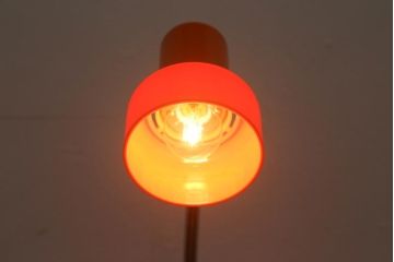 ビンテージ照明　昭和レトロ　ポップな色合いのおしゃれなスタンドライト(デスクスタンド、卓上照明)(R-041416)