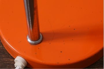 ビンテージ照明　昭和レトロ　ポップな色合いのおしゃれなスタンドライト(デスクスタンド、卓上照明)(R-041416)