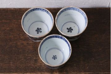 アンティーク雑貨　江戸期　古伊万里　色絵草花文蕎麦猪口3客セット(和食器)(R-041419)
