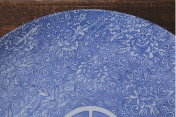アンティーク雑貨　明治大正期　牡丹唐草印判尺皿(大皿、和食器)(R-041421)