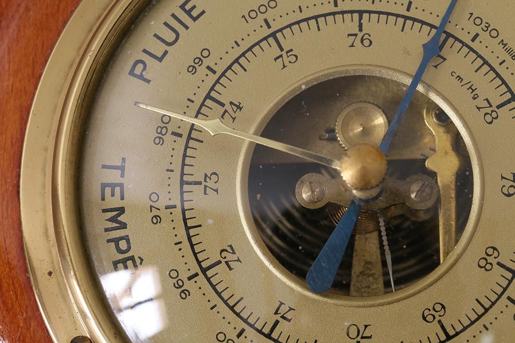 ヴィンテージ雑貨　木製　ビンテージスタイルにぴったりなフランス製の気圧計(バロメーター、ディスプレイ雑貨)(R-041426)