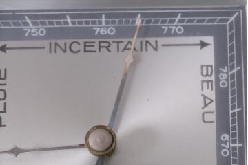 ヴィンテージ雑貨　木製　フランスビンテージの置き型バロメーター(気圧計、温度計、ディスプレイ雑貨)(R-041427)