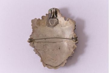 ヴィンテージ雑貨　フェイスモチーフのシルバー製ブローチ(アクセサリー、ビンテージ)(R-041429)