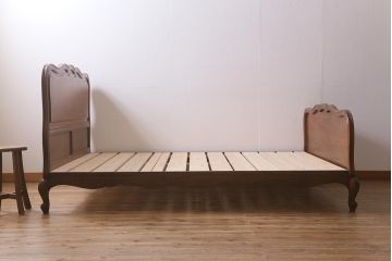 アンティーク家具　フランスアンティーク　オーク材　曲線のシルエットが優雅なベッドフレーム(R-041437)